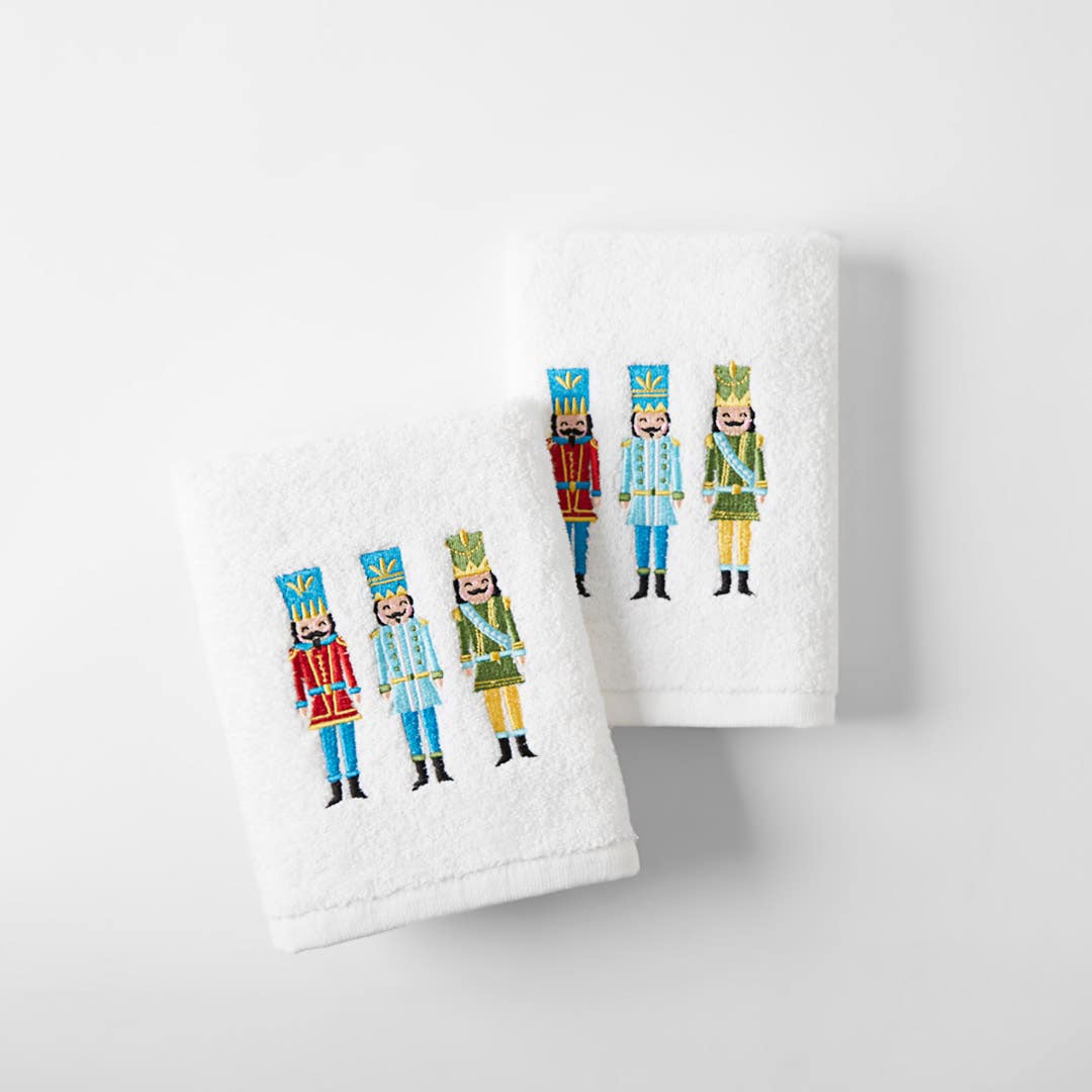 Nutcracker hand towels 2025