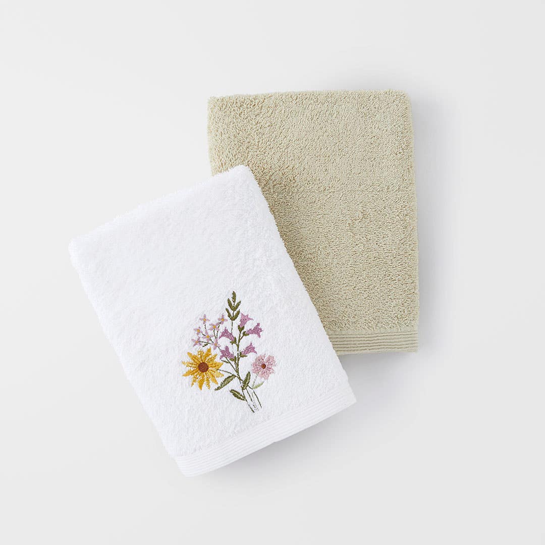 Spring hand towels clearance