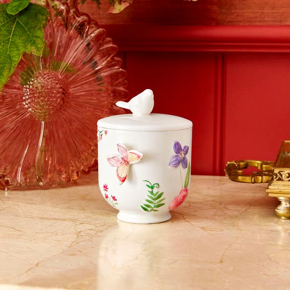 https://s3-ap-southeast-2.amazonaws.com/fusionfactory.commerceconnect.bbnt.production/pim_media/000/210/478/Birdsong_Scented_Candles_1.jpg?1772502583