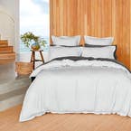 https://s3-ap-southeast-2.amazonaws.com/fusionfactory.commerceconnect.bbnt.production/pim_media/000/158/047/CH_Bedlinen_Lifestyle_2024_Draper_QQC_V2_SI.jpg?1704322777