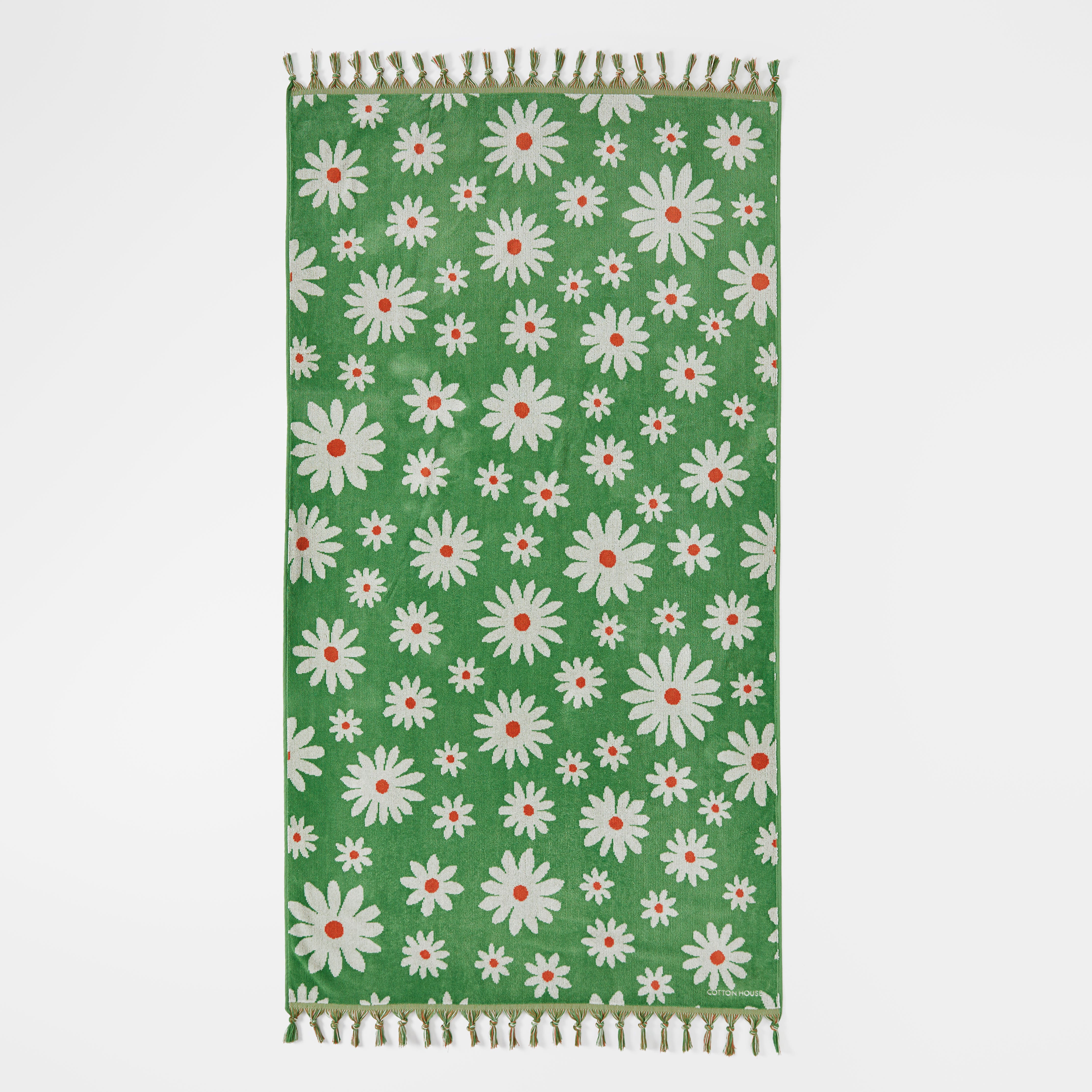 https://s3-ap-southeast-2.amazonaws.com/fusionfactory.commerceconnect.bbnt.production/pim_media/000/166/874/CH_Marguerite-Beach-Towel_Green-Ivory_22860002.jpg?1721974185