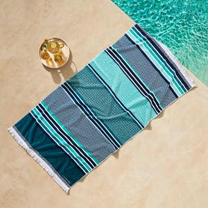 https://s3-ap-southeast-2.amazonaws.com/fusionfactory.commerceconnect.bbnt.production/pim_media/000/198/426/CH_S25-26_LS_Outdoor_Beach_Towels_Malta_21612602_SI.jpg?1753756078