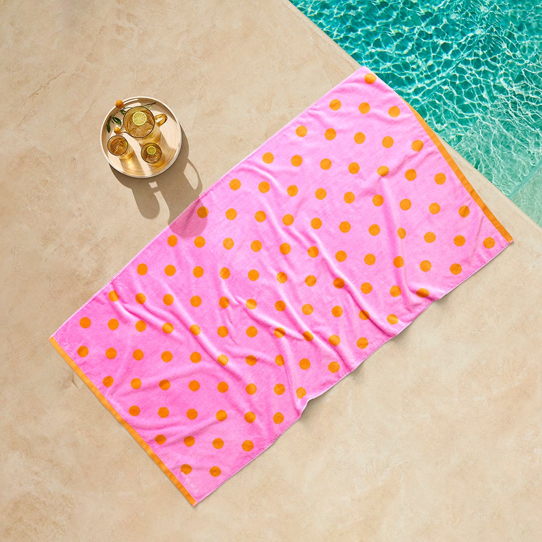 https://s3-ap-southeast-2.amazonaws.com/fusionfactory.commerceconnect.bbnt.production/pim_media/000/217/705/CH_S26-27_Lilli-Beach_Towel-Pink-Orange_Fuchsia_27275801_V2_SI.jpg?1784265444
