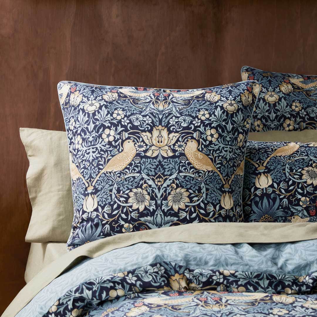 STRAWBERRY THIEF European Pillowcase
