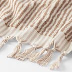https://s3-ap-southeast-2.amazonaws.com/fusionfactory.commerceconnect.bbnt.production/pim_media/000/142/204/M_F-Ama-Clay-Ivory-Towels-22058801-Detail.jpg?1666825887