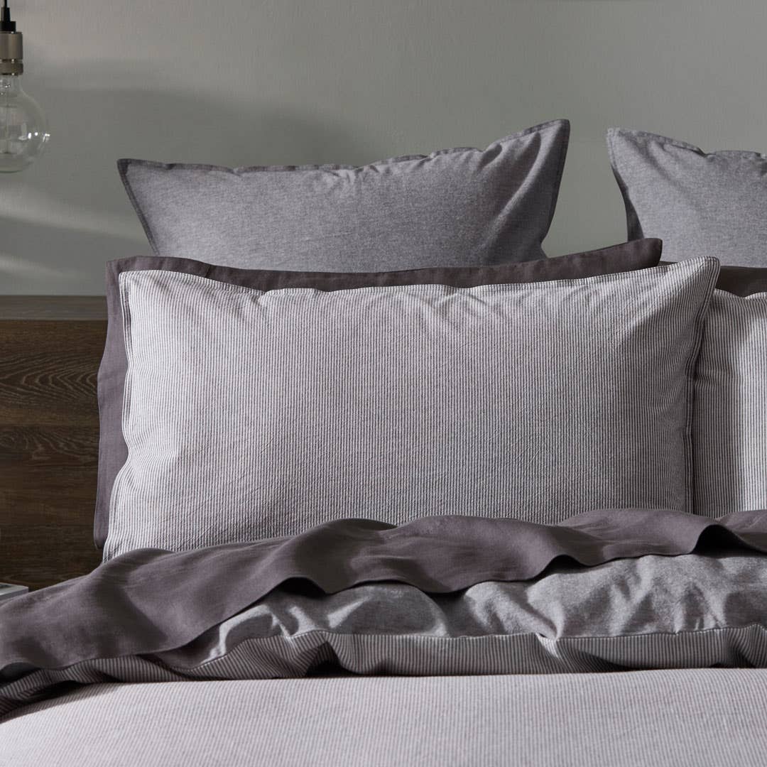 https://s3-ap-southeast-2.amazonaws.com/fusionfactory.commerceconnect.bbnt.production/pim_media/000/071/714/M_F-Hendry-Charcoal-Pillow.jpg?1599004731