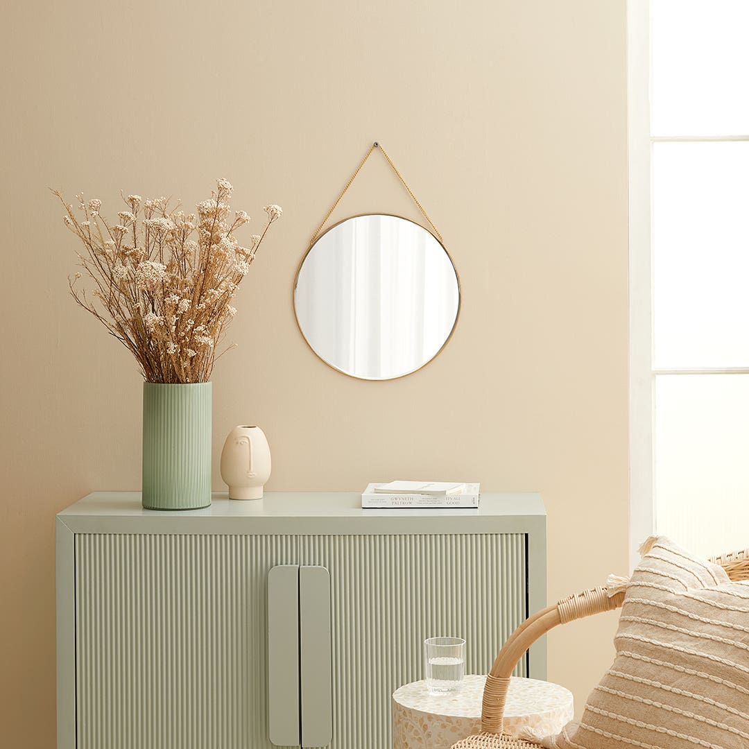 Bed bath and table mirrors top