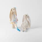 https://s3-ap-southeast-2.amazonaws.com/fusionfactory.commerceconnect.bbnt.production/pim_media/000/204/504/M_F_Easter26_T1-Anastasia-Bunny-Isabella_RANGE_26683901_26630501_R_SI.jpg?1763704163