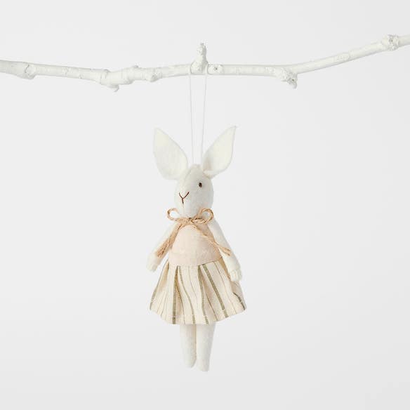 https://s3-ap-southeast-2.amazonaws.com/fusionfactory.commerceconnect.bbnt.production/pim_media/000/204/597/M_F_Easter26_T1-Bunny-in-Stripe-Skirt-Dec_Natural_26638501_SI.jpg?1763947324