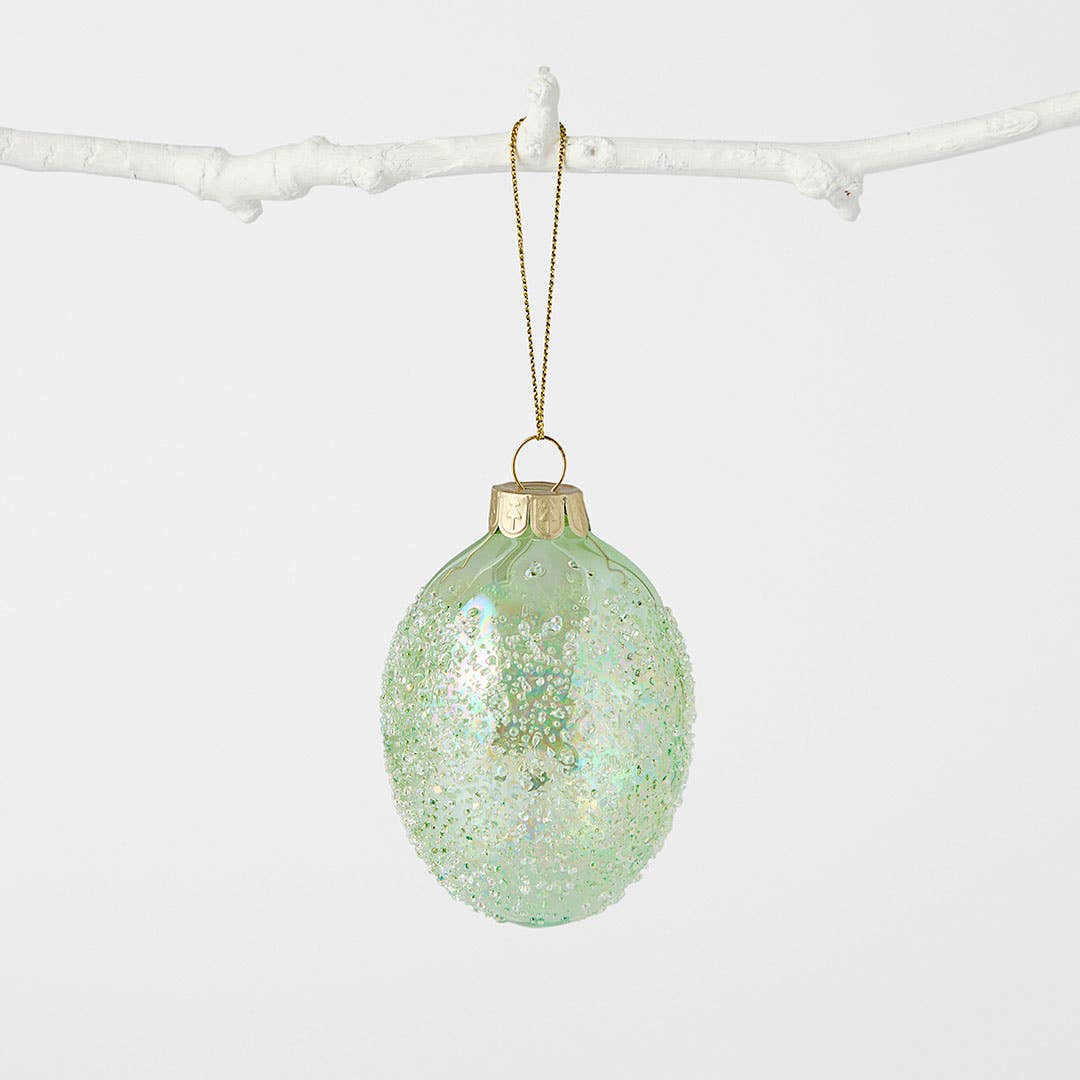 https://s3-ap-southeast-2.amazonaws.com/fusionfactory.commerceconnect.bbnt.production/pim_media/000/204/822/M_F_Easter26_T1-Textured-Iridescent-Egg-Dec_Mint_26623601_SI.jpg?1764118776