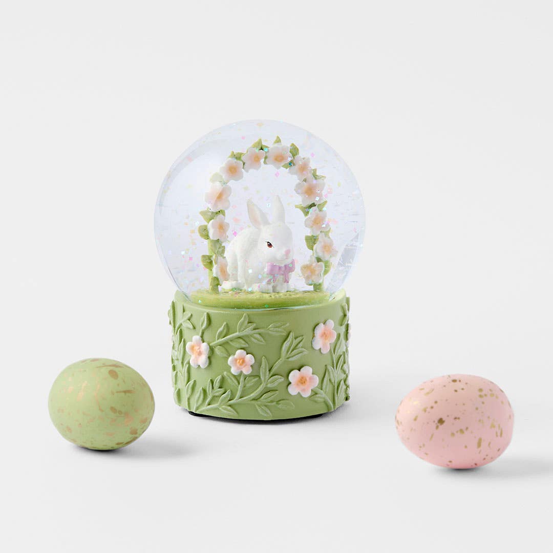 https://s3-ap-southeast-2.amazonaws.com/fusionfactory.commerceconnect.bbnt.production/pim_media/000/204/936/M_F_Easter26_T2-Flower-Arch-Snow-Dome_Green_26606801_SCALE_SI.jpg?1764133537