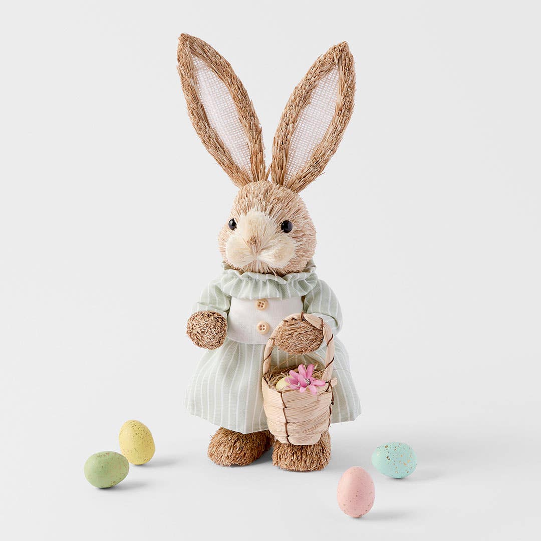 https://s3-ap-southeast-2.amazonaws.com/fusionfactory.commerceconnect.bbnt.production/pim_media/000/204/889/M_F_Easter26_T2-Hazel-the-Rabbit_Natural-Sage_26613901_SCALE_SI.jpg?1764129016