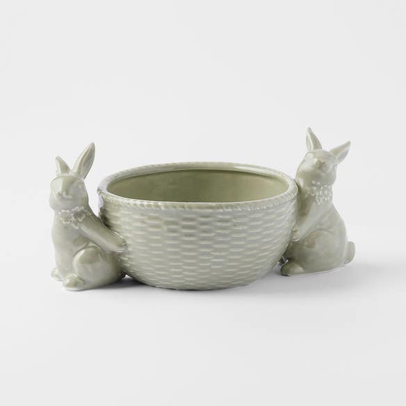 https://s3-ap-southeast-2.amazonaws.com/fusionfactory.commerceconnect.bbnt.production/pim_media/000/204/997/M_F_Easter26_T2-Porcelain-Basket-w-Bunnies_Sage_26618501_SI.jpg?1764136860