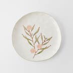 https://s3-ap-southeast-2.amazonaws.com/fusionfactory.commerceconnect.bbnt.production/pim_media/000/168/164/M_F_Kimberley-Round-Serving-Plate_Light-Pink_25892701_SI.jpg?1724387057