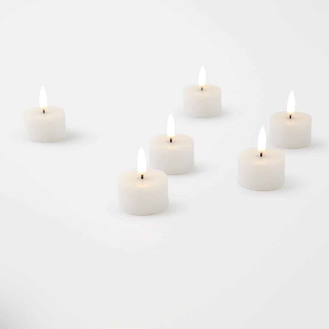 https://s3-ap-southeast-2.amazonaws.com/fusionfactory.commerceconnect.bbnt.production/pim_media/000/170/056/M_F_LED-Tea-Lights_S6_White_25884902_V2_1_SI.jpg?1726535782