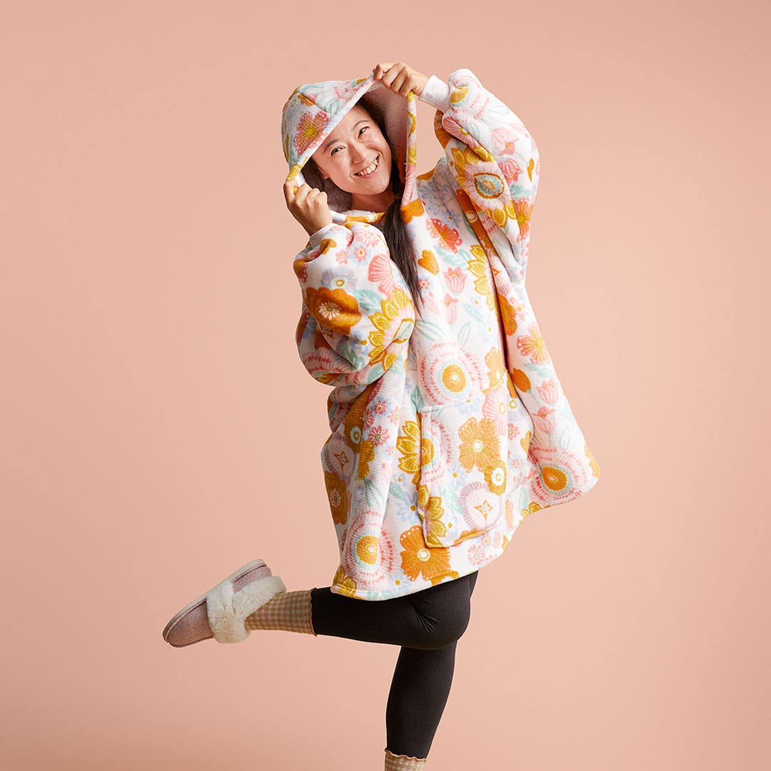 Shop Lottie Hooded Sherpa Blanket Online Bed Bath N Table