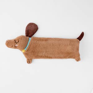 https://s3-ap-southeast-2.amazonaws.com/fusionfactory.commerceconnect.bbnt.production/pim_media/000/189/347/M_F_Long-Hot-Water-Bottle-Blinky_Toffee_26077701_SI.jpg?1739424187