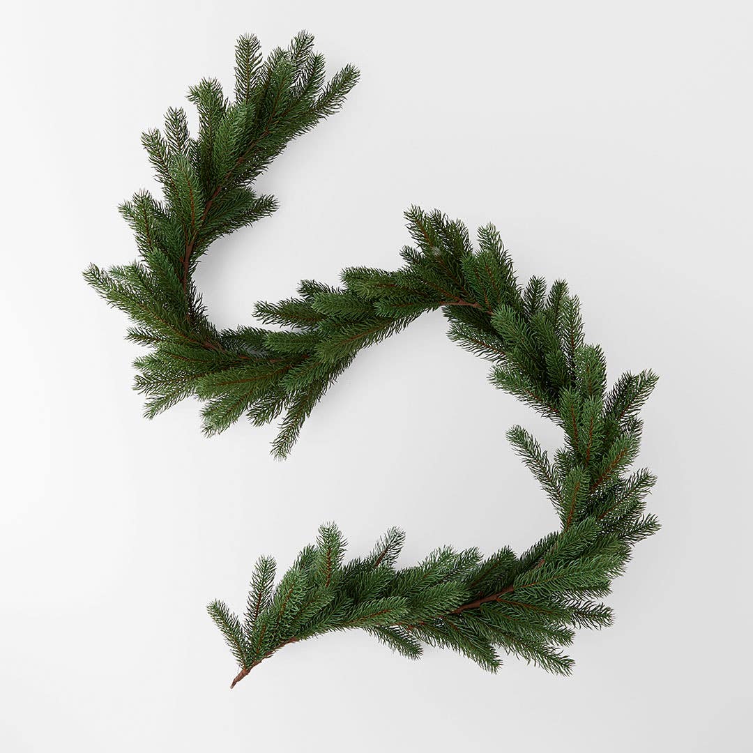 https://s3-ap-southeast-2.amazonaws.com/fusionfactory.commerceconnect.bbnt.production/pim_media/000/165/979/M_F_MR_Realistic-Pine-Droop-Garland-1.8m_23362401_SI.jpg?1721371940