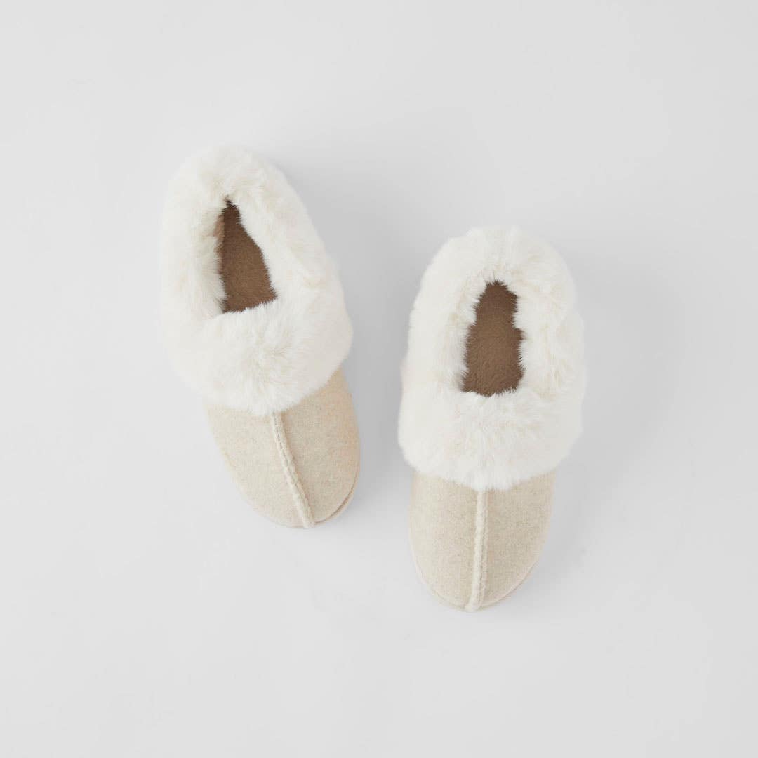 Aqua milano slippers on sale