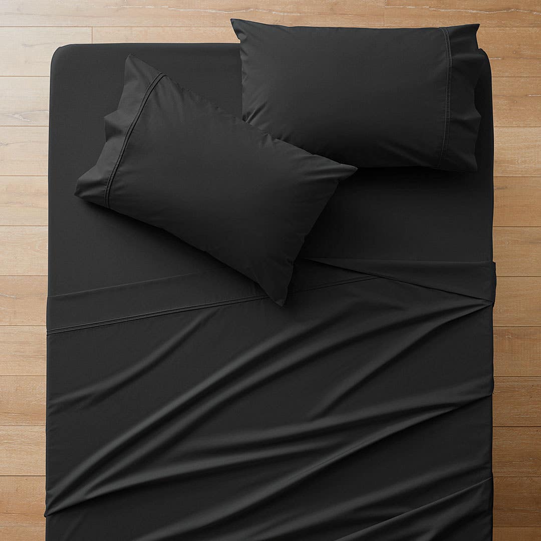 Bed bath and beyond black sheets 2025