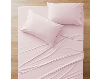 https://s3-ap-southeast-2.amazonaws.com/fusionfactory.commerceconnect.bbnt.production/pim_media/000/154/920/M_F_S23_Sleeping-Beauty_400-TC_Blush_-_SS_SI.jpg?1698014441