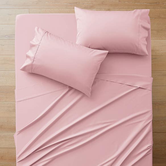 https://s3-ap-southeast-2.amazonaws.com/fusionfactory.commerceconnect.bbnt.production/pim_media/000/149/699/M_F_S23_Sleeping-Beauty_Antique-Rose_SS_SI.jpg?1685423629