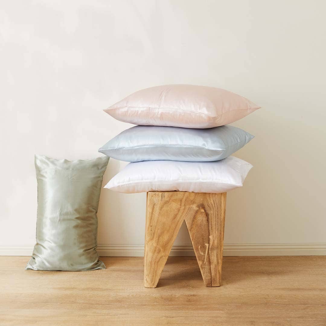 Bed bath table silk pillowcase outlet