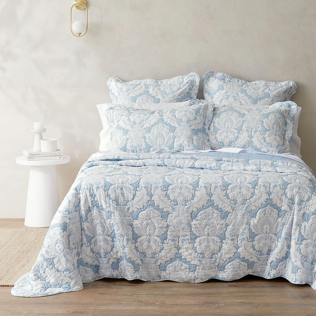 Bed and top bath table lamps
