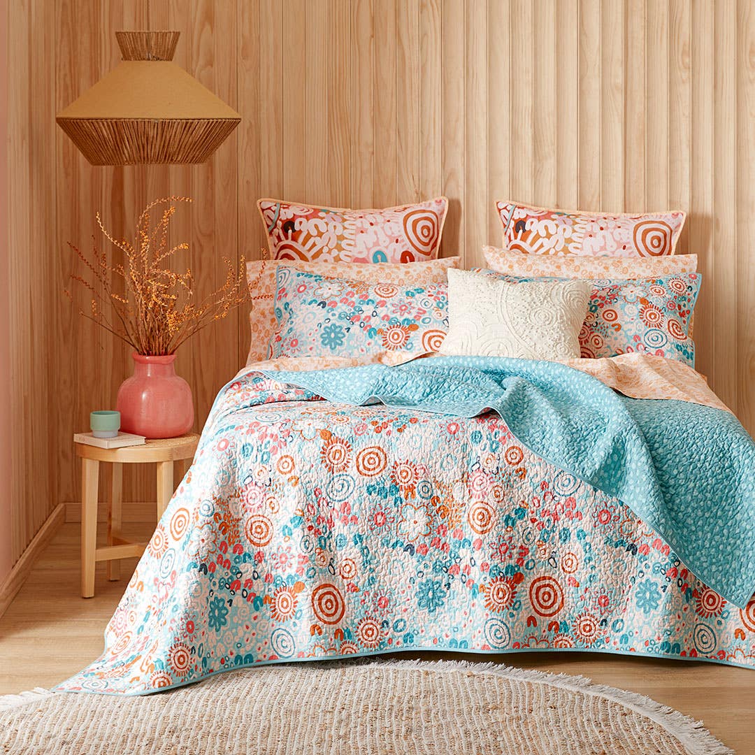 Bedding quilts and shop coverlets