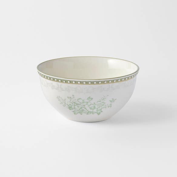 https://s3-ap-southeast-2.amazonaws.com/fusionfactory.commerceconnect.bbnt.production/pim_media/000/199/141/M_F_S25-26_Evie_Bowl_Green_26584202_SI.jpg?1754532897