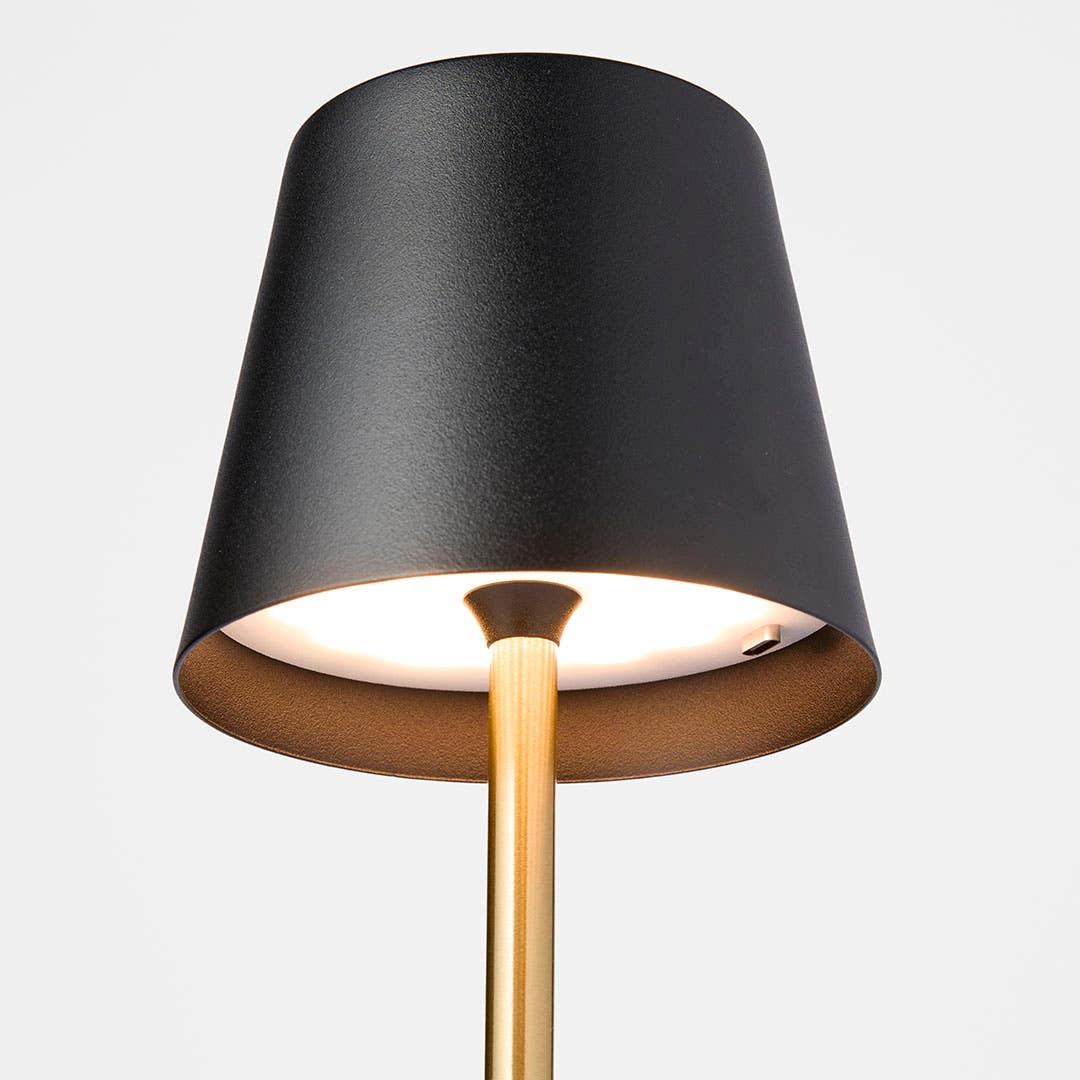 https://s3-ap-southeast-2.amazonaws.com/fusionfactory.commerceconnect.bbnt.production/pim_media/000/201/262/M_F_S25-26_Remona-LED-Table-Lamp_Black-Gold_23413806_Detail-01_SI.jpg?1758072263