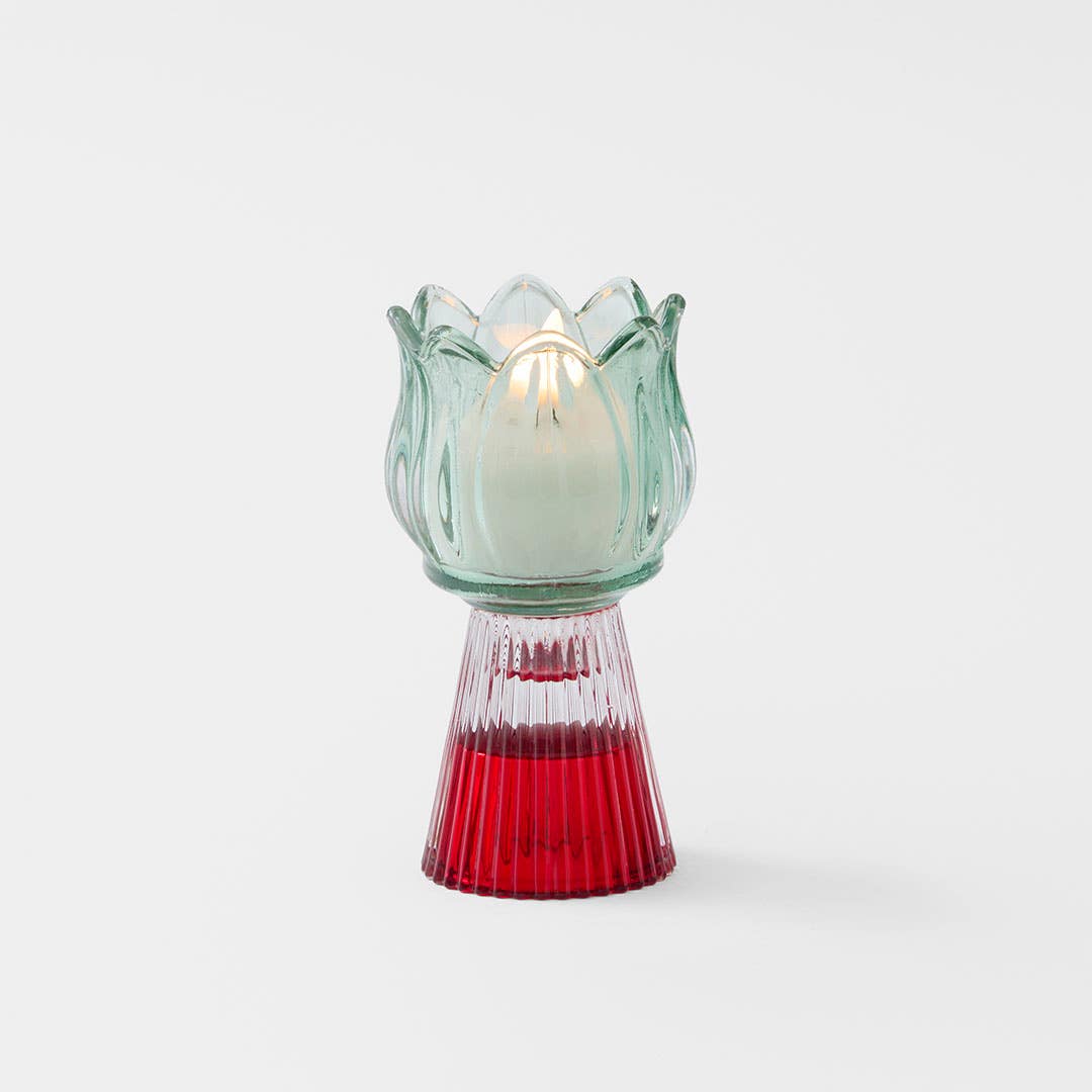 https://s3-ap-southeast-2.amazonaws.com/fusionfactory.commerceconnect.bbnt.production/pim_media/000/199/802/M_F_S25-26_Tulip-Glass-Candle-Holder-Sml_Green-Red_26648402_V2_SI.jpg?1755499171