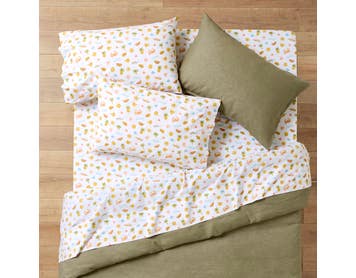 https://s3-ap-southeast-2.amazonaws.com/fusionfactory.commerceconnect.bbnt.production/pim_media/000/213/118/M_F_S26-27_Bedlinen_Beach_Days_SS_SI.jpg?1778555497