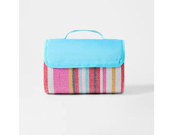 https://s3-ap-southeast-2.amazonaws.com/fusionfactory.commerceconnect.bbnt.production/pim_media/000/220/964/M_F_S26-27_Buckley-Picnic-Rug-with-Flap_Pink-Multi_26482903_V2_SI.jpg?1787792901