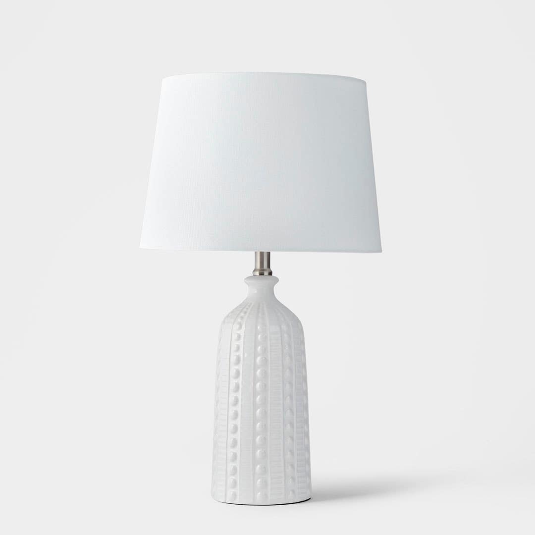 https://s3-ap-southeast-2.amazonaws.com/fusionfactory.commerceconnect.bbnt.production/pim_media/000/214/042/M_F_S26-27_Coast-Ceramic-White-Dimpled-Lamp_White_26698701_SI.jpg?1779668682