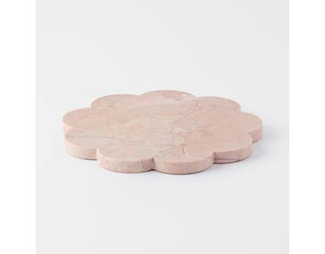https://s3-ap-southeast-2.amazonaws.com/fusionfactory.commerceconnect.bbnt.production/pim_media/000/185/167/M_F_Scalloped-Marble-Tray_Pink_26150901_SI.jpg?1734669619