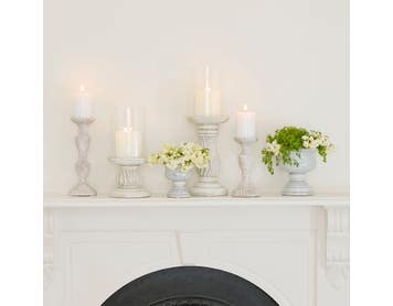 https://s3-ap-southeast-2.amazonaws.com/fusionfactory.commerceconnect.bbnt.production/pim_media/000/203/306/M_F_Summer_S25-26_LS_Decor_Esen-Candle-Holder_SI.jpg?1761196195