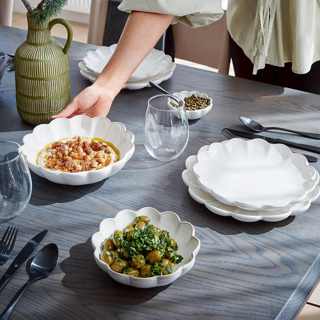 Morgan and finch dinnerware discount