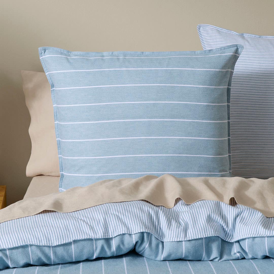https://s3-ap-southeast-2.amazonaws.com/fusionfactory.commerceconnect.bbnt.production/pim_media/000/205/520/M_F_W26_Bedlinen_BOP_Lex-Smoke_Blue_QQC-Euro_V2_SI.jpg?1765330108