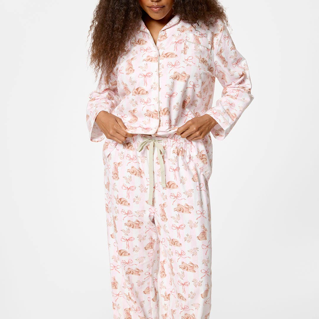 https://s3-ap-southeast-2.amazonaws.com/fusionfactory.commerceconnect.bbnt.production/pim_media/000/207/812/M_F_W26_Bunny-Bow-Flannel-PJs_LRG_Bunny-Bow_26075901_Detail_SI.jpg?1770007583