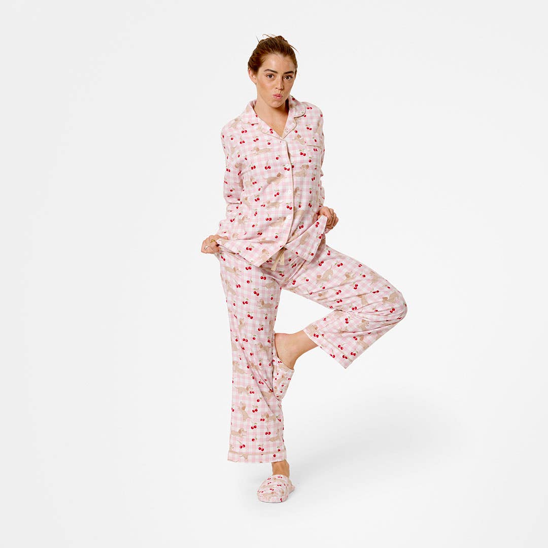https://s3-ap-southeast-2.amazonaws.com/fusionfactory.commerceconnect.bbnt.production/pim_media/000/207/915/M_F_W26_Cherry-Dash-Flannel-PJs_SML_Pink_26833001_SI.jpg?1770010016