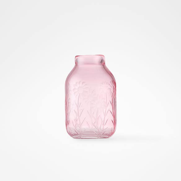 https://s3-ap-southeast-2.amazonaws.com/fusionfactory.commerceconnect.bbnt.production/pim_media/000/206/409/M_F_W26_Christa-Floral-Etched-Glass-Vase-Sml_Pink_2502153_SI.jpg?1767155624