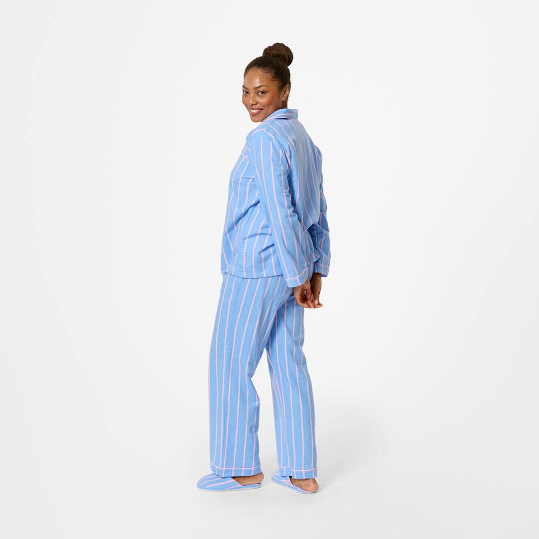 https://s3-ap-southeast-2.amazonaws.com/fusionfactory.commerceconnect.bbnt.production/pim_media/000/208/184/M_F_W26_Henri-Flannel-PJs_LRG_Blue-Pink-Grapefruit_26839701_V2_SI.jpg?1770249642