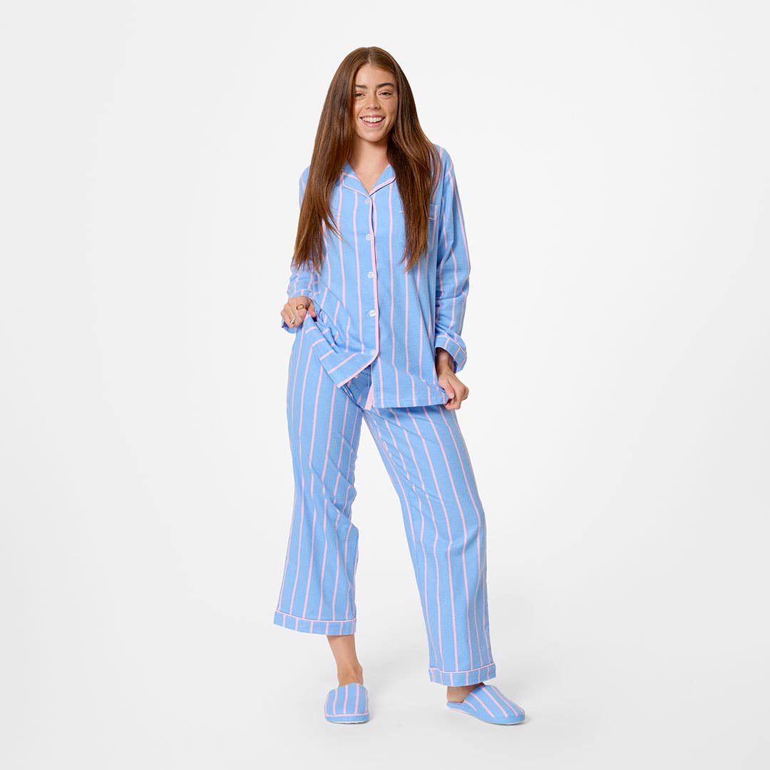 https://s3-ap-southeast-2.amazonaws.com/fusionfactory.commerceconnect.bbnt.production/pim_media/000/208/186/M_F_W26_Henri-Flannel-PJs_SML_Blue-Pink-Grapefruit_26839701_SI.jpg?1770249642