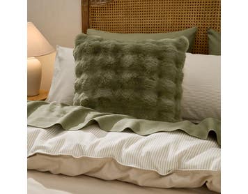 https://s3-ap-southeast-2.amazonaws.com/fusionfactory.commerceconnect.bbnt.production/pim_media/000/212/787/M_F_W26_LS_Cushion_Malmo_Faux_Fur_Sage_SI.jpg?1776752516