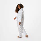 https://s3-ap-southeast-2.amazonaws.com/fusionfactory.commerceconnect.bbnt.production/pim_media/000/208/263/M_F_W26_Little-Bear-Flannel-PJs_LRG_Light-Blue_26834001_V2_SI.jpg?1770254466