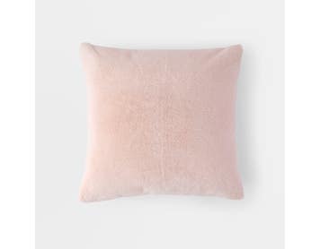 https://s3-ap-southeast-2.amazonaws.com/fusionfactory.commerceconnect.bbnt.production/pim_media/000/209/607/M_F_W26_Lumi-Fur-Cushion_Blush_26890903_SI.jpg?1770858025