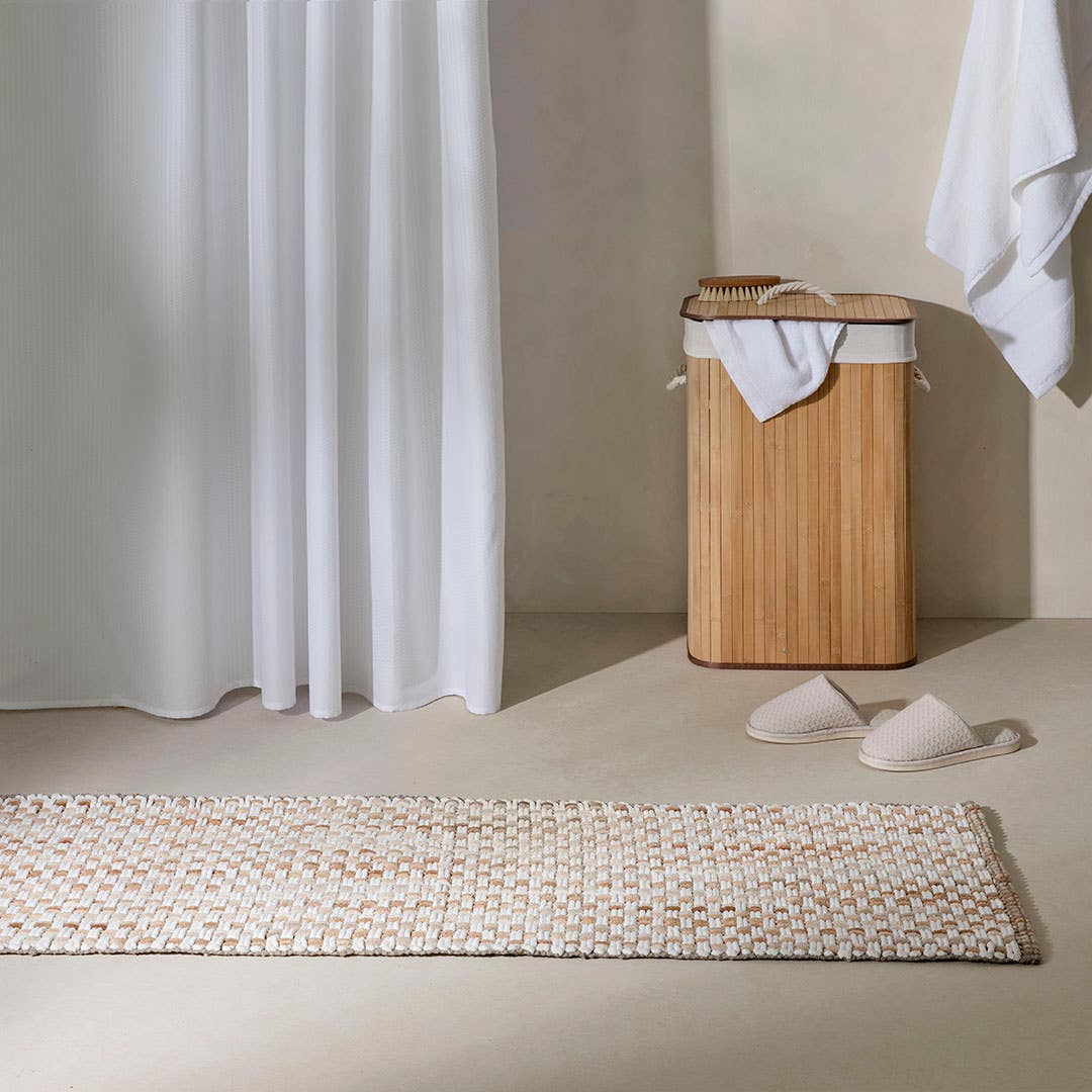 https://s3-ap-southeast-2.amazonaws.com/fusionfactory.commerceconnect.bbnt.production/pim_media/000/210/762/M_F_W26_Oli-Woven-Bath-Runner_Natural_26899003_LS_SI.jpg?1772682587
