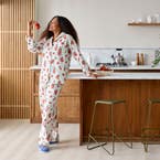 https://s3-ap-southeast-2.amazonaws.com/fusionfactory.commerceconnect.bbnt.production/pim_media/000/208/406/M_F_W26_PJs_Studio_LS_Pomodoro__Flannel_PJs_L_SI.jpg?1770612856