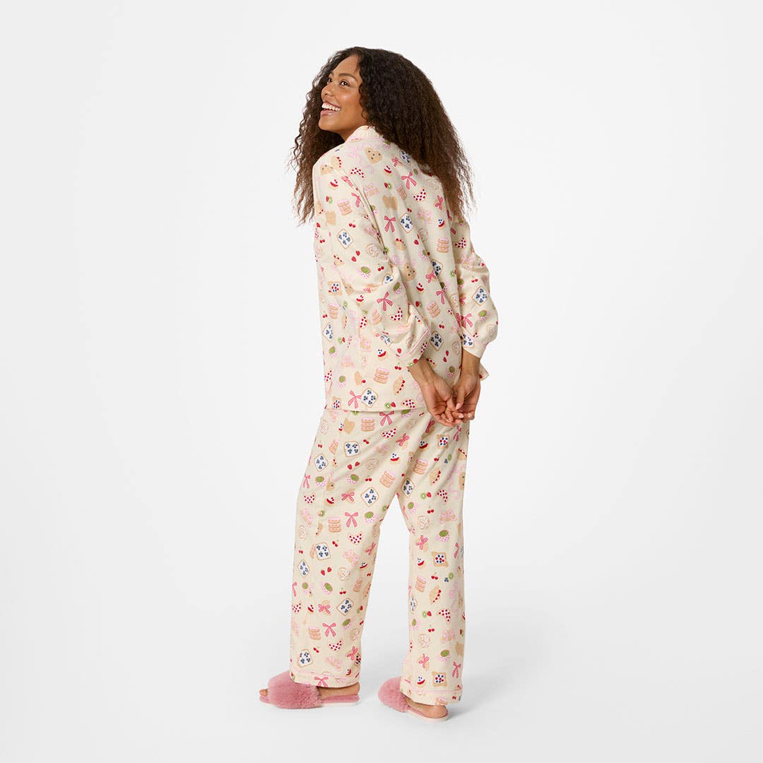 https://s3-ap-southeast-2.amazonaws.com/fusionfactory.commerceconnect.bbnt.production/pim_media/000/208/370/M_F_W26_Pastry-Club-Flannel-PJs_LRG_Yellow-Multi_26840901_V2_SI.jpg?1770608759